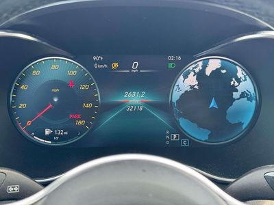 2022 Mercedes-Benz GLC - Photo 3