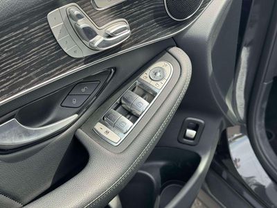 2022 Mercedes-Benz GLC - Photo 20