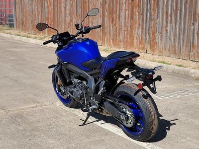2025 Yamaha MT-09 - Photo 8