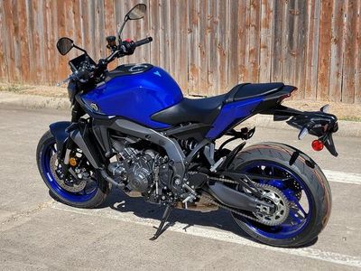 2025 Yamaha MT-09 - Photo 7
