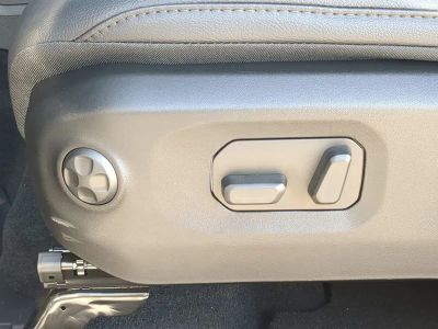 2026 Jeep Wrangler — photo 22 view
