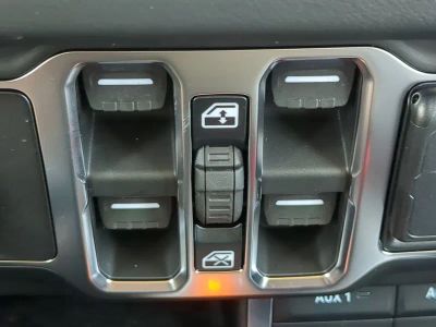 2026 Jeep Wrangler — photo 29 view