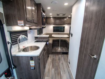 2026 Entegra Coach Odyssey SE - Photo 7