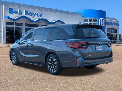 2026 Honda Odyssey — rear three-quarter view