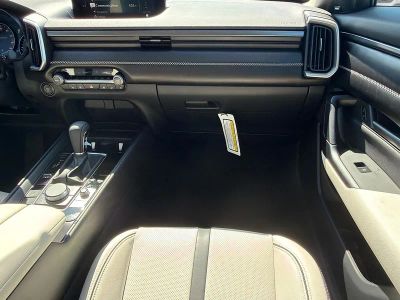 2026 Mazda CX-50 — photo 18 view