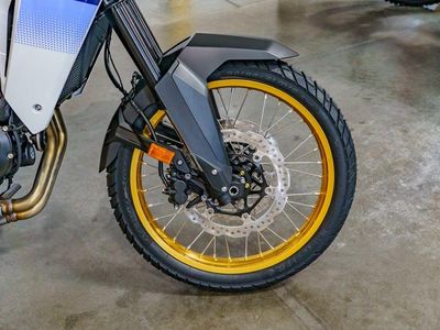 2025 Honda Transalp - Photo 12
