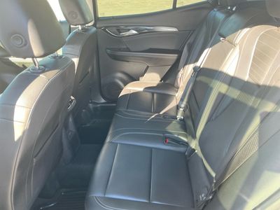 2025 Buick Envision - Photo 16