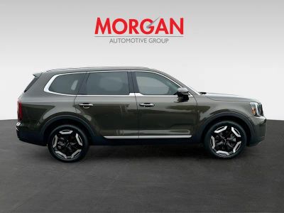 2025 Kia Telluride — photo 8 view