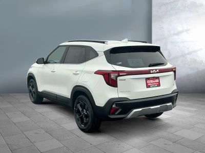 2026 Kia Seltos — interior view
