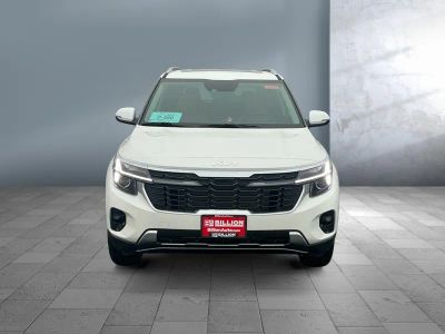 2026 Kia Seltos — side profile view