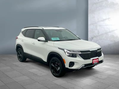 2026 Kia Seltos — photo 8 view