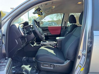 2022 Toyota Tacoma SR5 Double Cab - Photo 23