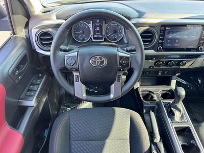 2022 Toyota Tacoma SR5 Double Cab - Photo 14
