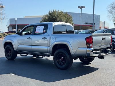 2022 Toyota Tacoma SR5 Double Cab - Photo 10
