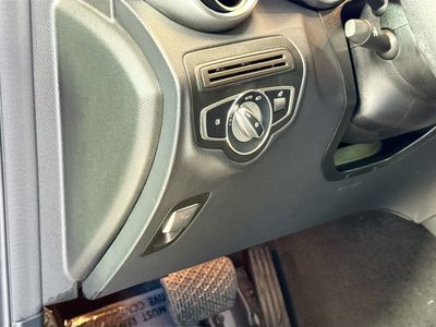 2022 Mercedes-Benz GLC - Photo 13