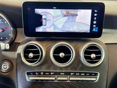 2022 Mercedes-Benz GLC - Photo 18