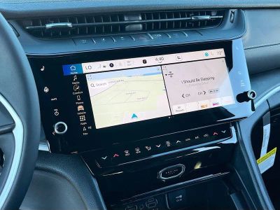 2026 Jeep Grand Cherokee — photo 15 view