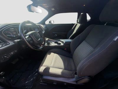 2021 Dodge Challenger — photo 16 view