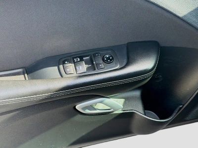 2021 Dodge Challenger — photo 14 view