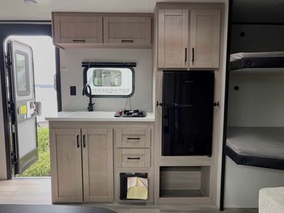 2026 Jayco PROWLER LYNX - Photo 6
