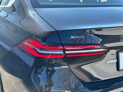 2026 BMW 5 Series - Photo 11