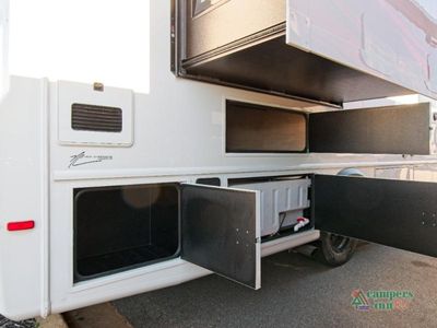 2026 Grand Design Lineage Series F - Photo 33