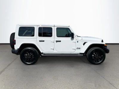 2025 Jeep Wrangler — photo 8 view