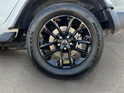 2025 Jeep Wrangler — photo 28 view