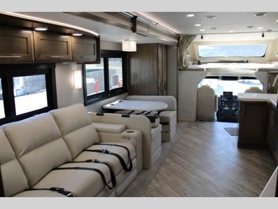 2025 Jayco Seneca - Photo 9