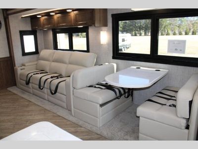 2025 Jayco Seneca - Photo 12