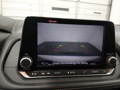 2024 Nissan Rogue — photo 16 view