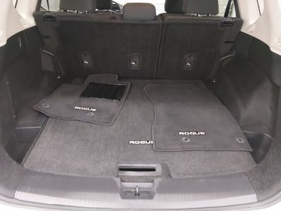 2024 Nissan Rogue — photo 11 view