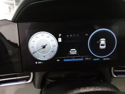 2024 Hyundai Elantra — photo 14 view
