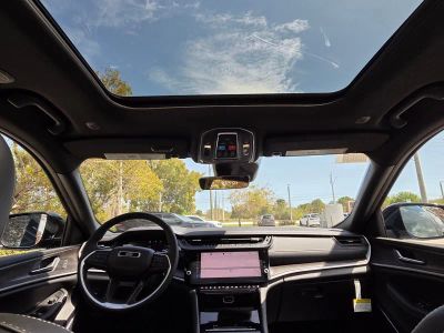 2026 Jeep Grand Cherokee L — photo 10 view