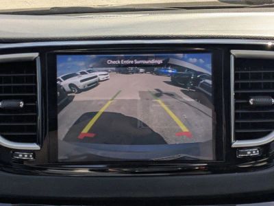 2024 Chrysler Pacifica — photo 30 view