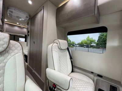 2026 Midwest Automotive Designs HERITAGE — photo 7 view