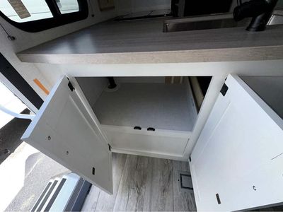 2026 VENTURE RV SIENNA - Photo 15