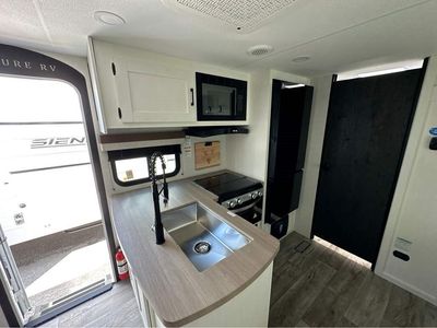 2026 VENTURE RV SIENNA - Photo 12