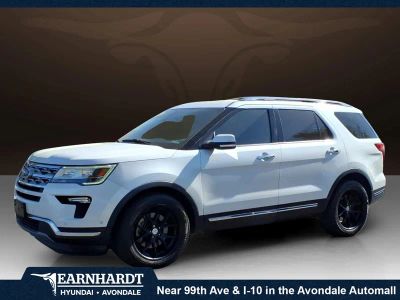 2018 Ford Explorer Limited in White Platinum Metallic Tri-Coat — front three-quarter view