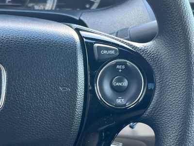 2017 Honda Accord - Photo 24