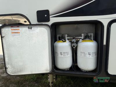 2021 Keystone RV Alpine — photo 19 view