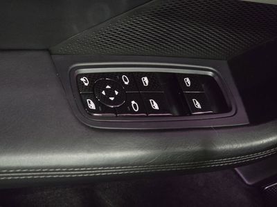 2020 Porsche Taycan - Photo 21
