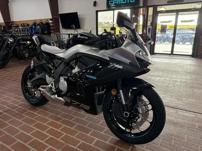 2026 CFMOTO 675SS - Photo 1