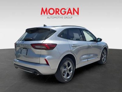 2024 Ford Escape — photo 8 view