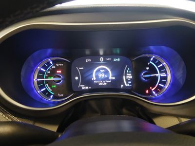 2023 Chrysler Pacifica - Photo 14