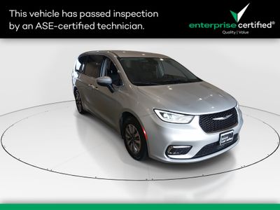 2023 Chrysler Pacifica - Photo 1