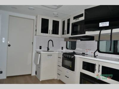 2027 Alliance RV Delta — photo 21 view