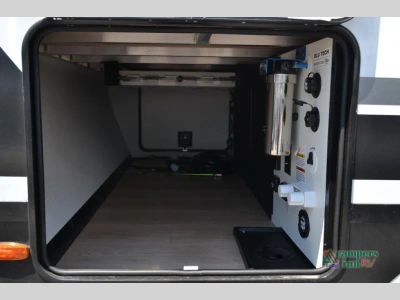 2027 Alliance RV Delta — photo 13 view