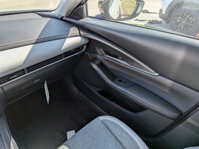 2026 Mazda CX-30 — photo 15 view