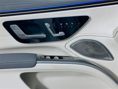 2023 Mercedes-Benz EQS — photo 17 view